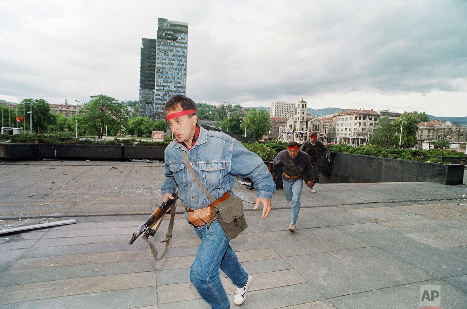 SJE ANJE NA 2 MAJ 1992 Dan Kada Je Odbranjeno Sarajevo Proglas sje-anje-na-2-maj-1992-dan-kada-je-odbranjeno-sarajevo-proglas